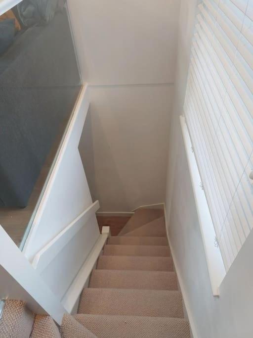 1 Bedroom Modern Duplex Southampton Zewnętrze zdjęcie