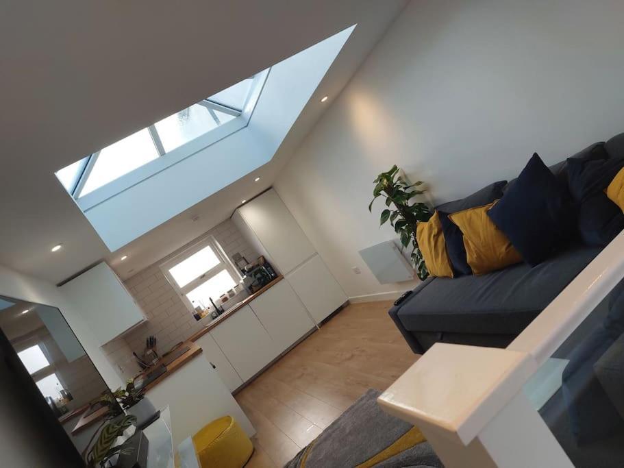 1 Bedroom Modern Duplex Southampton Zewnętrze zdjęcie