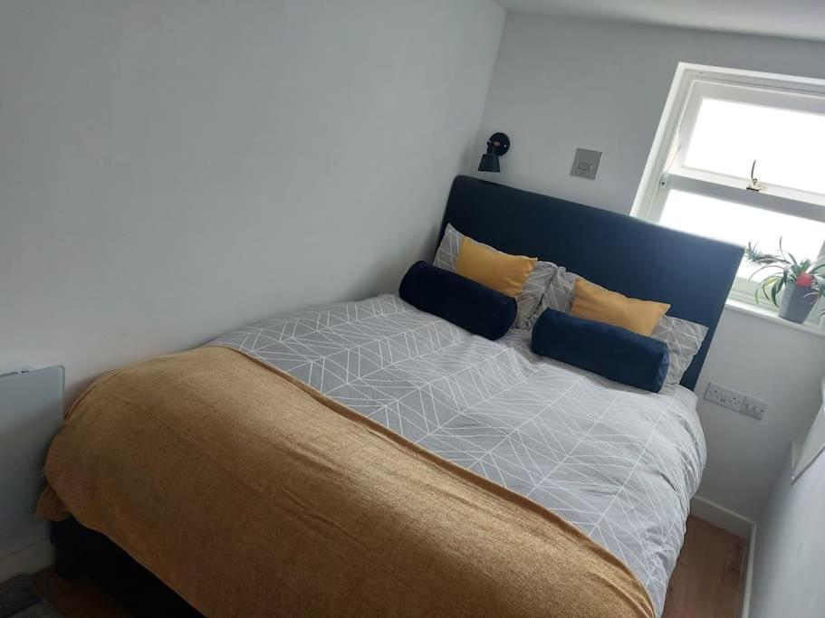 1 Bedroom Modern Duplex Southampton Zewnętrze zdjęcie